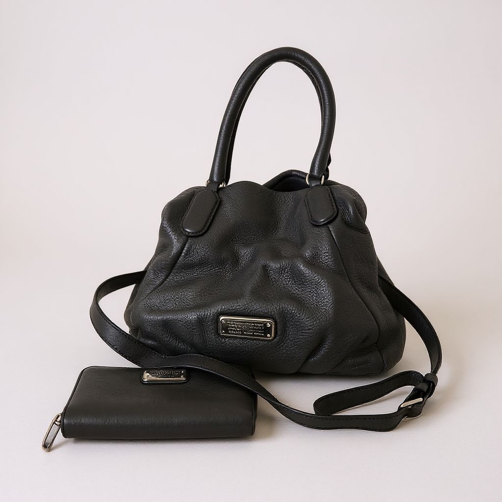 Marc Jacob's XL hobo bag W/ matching wallet 😍 Grey pebble made of dreams 🩷